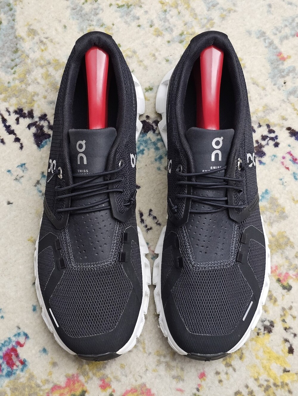 On Cloud 5 Womens Size 10 Swiss Engineering Lightweight Running Shoes Black